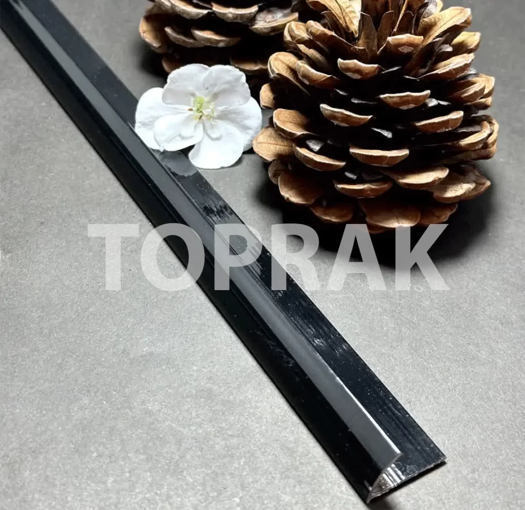 نوار کنج استیل و آلومینیوم توپراک | محافظ و تزئین گوشهها با کیفیت برتر 9 نوار کنج سرامیک آلومینیوم کد100