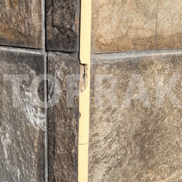 نوار کنج استیل یا آلومینیوم؟